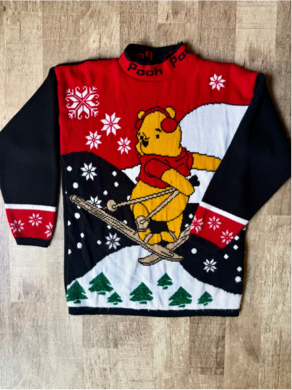 Vintage Disney Pooh Bear Skiing Sweater Mock Neck